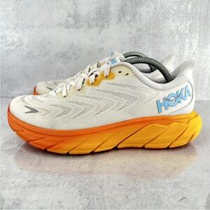 Hoka One One Arahi Women’s 7.5 running shoes